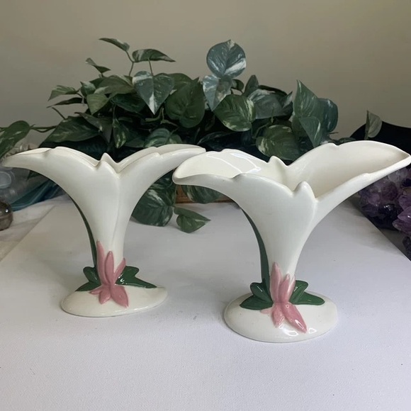 MCM Other - Pair Vintage Pink Flower Ceramic Fan Vases Cornucopia Style MCM 1950s White 7"